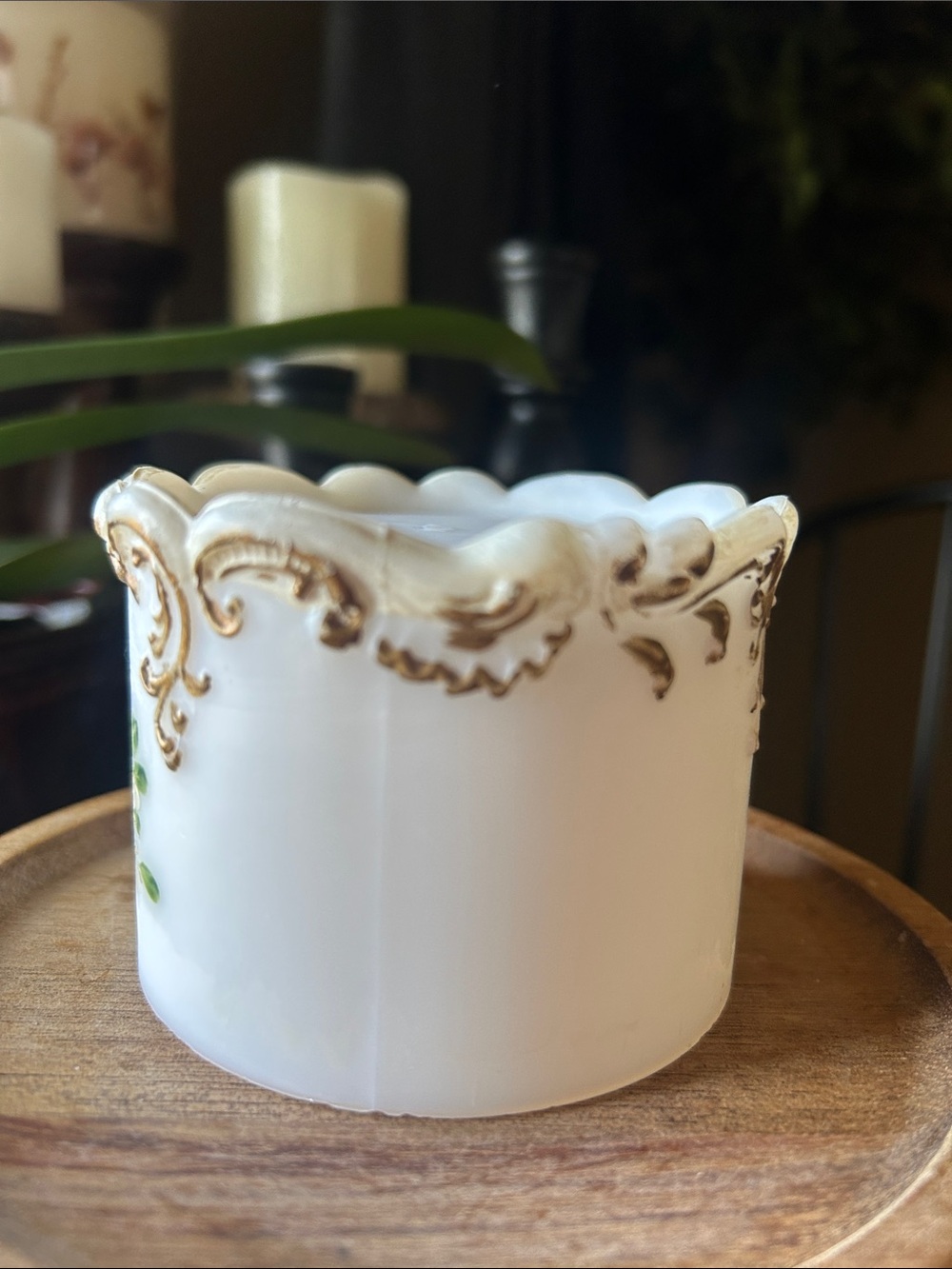 Antique Dithridge Hand Painted Floral Milk Glass Trinket Jar - Picture 11 of 13